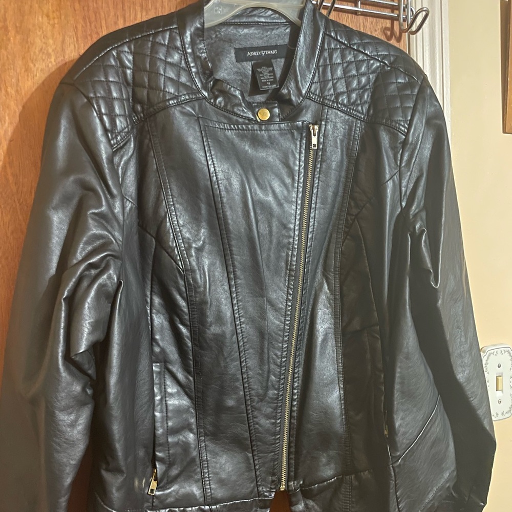 Women’s Leather Jacket Bundle